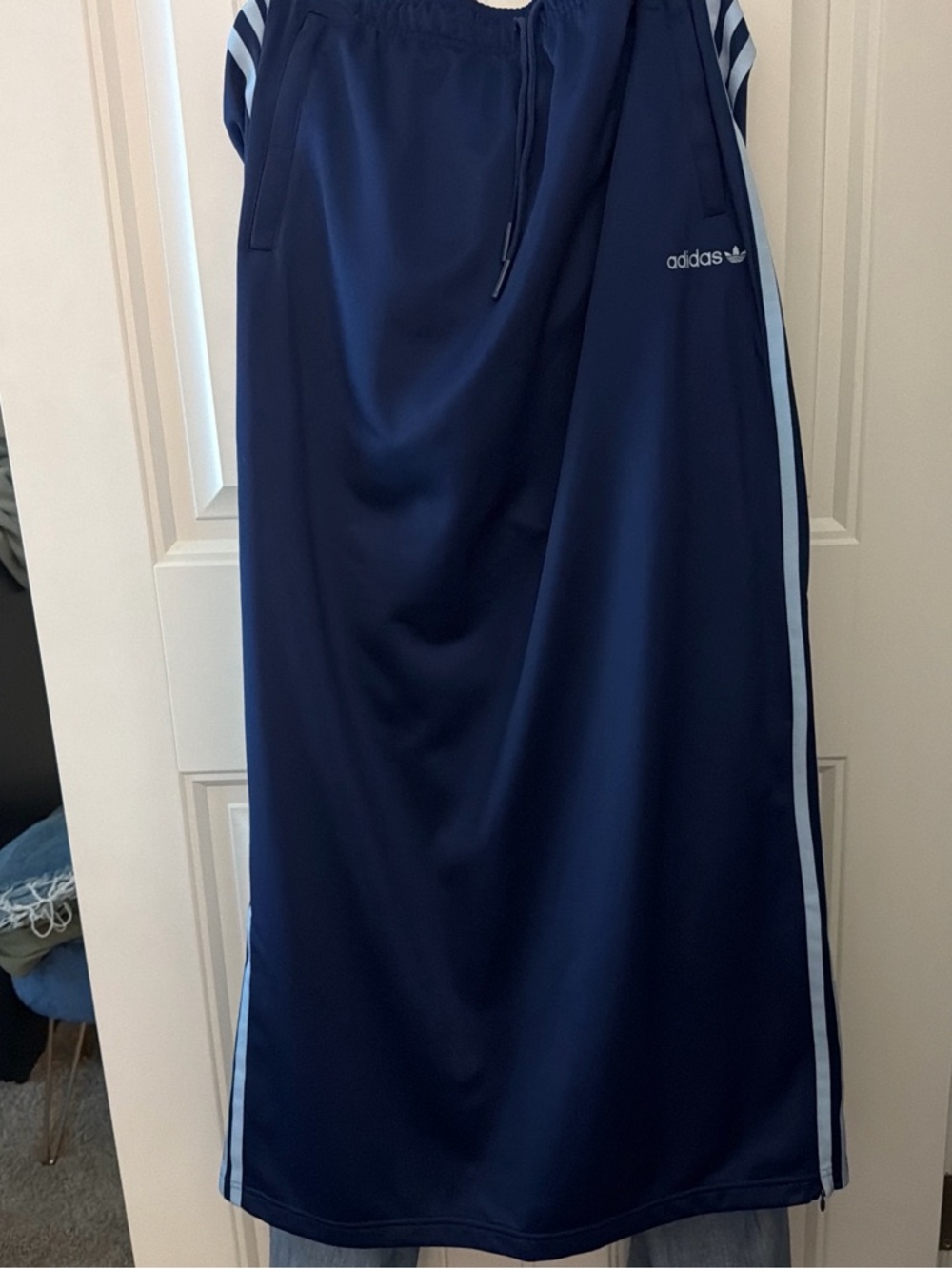 adidas Navy Blue Elastic Waist Athletic Skirt with Three Stripes